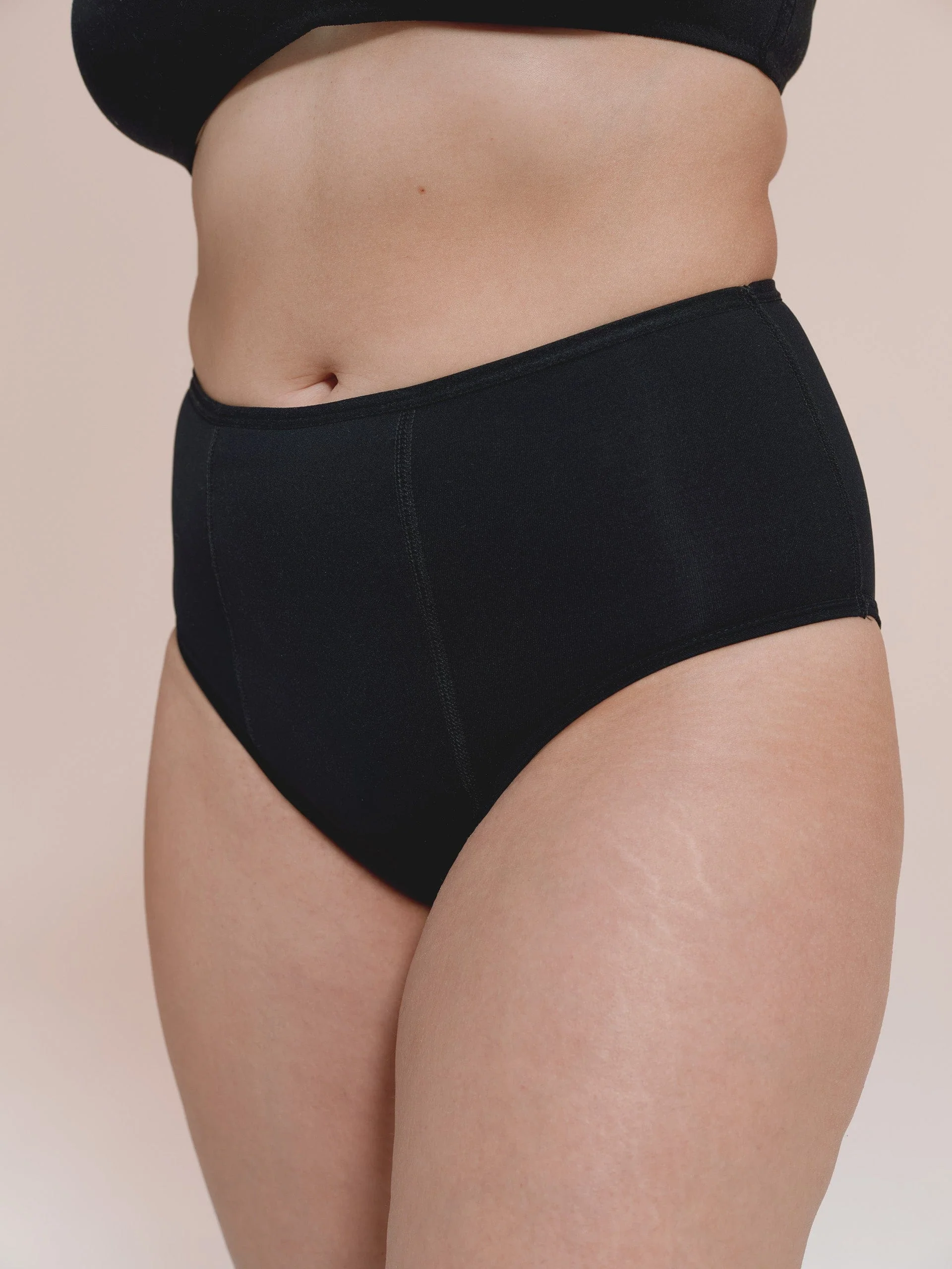 Nachtmodel - Gerecycled nylon - Zwart - Image 3